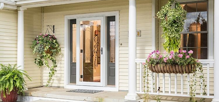 screen door installation in Desert Hot Springs